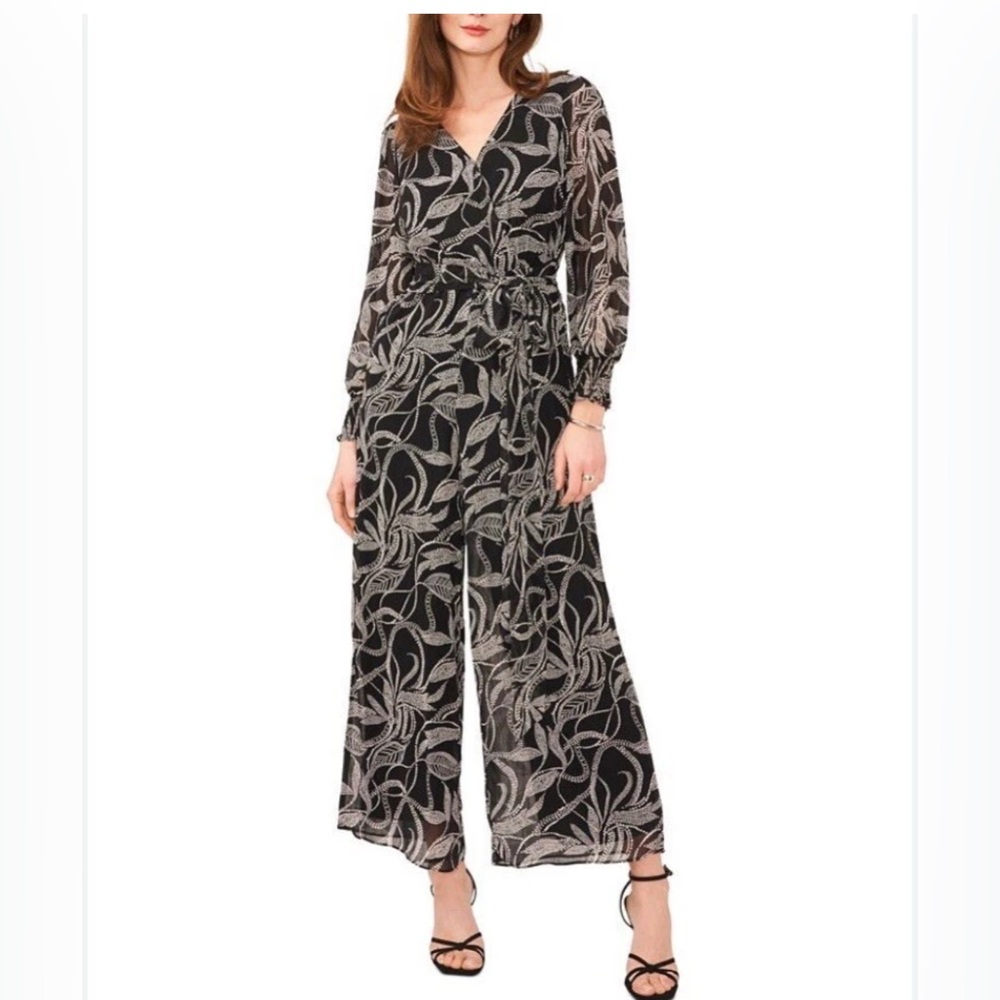 Vince Camuto Women’s Printed V neck Wide Leg Jumpsuit Black&White Size L